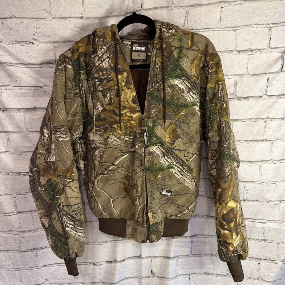 Berne Hooded Insulated Hunting Jacket Realtree Camo Mens SMALL